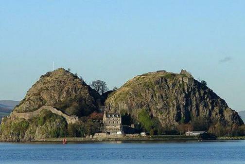 Whiteley'S Cottages Dumbarton Eksteriør billede